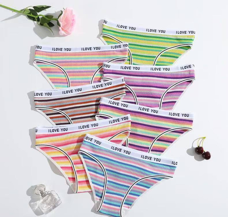 شورت زنانه کبریتی اروپایی