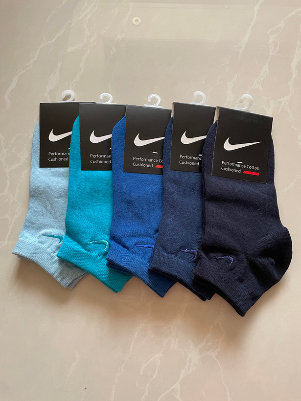 جوراب مچی سوپر نخ زنانه گلدوزی شده