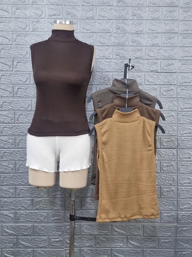 تاپ زنانه یقه ۵ سانت ( فری سایز 36_44).