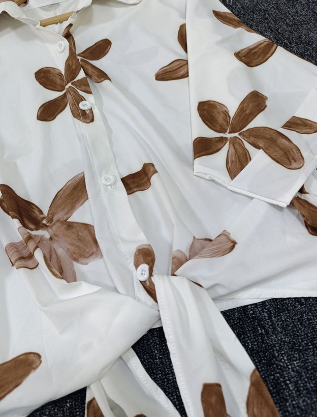 شومیز زنانه گره ای گل بزرک فری سایز