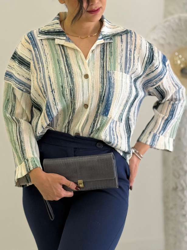 شومیز راه راه طرح ترک ( فری سایز)