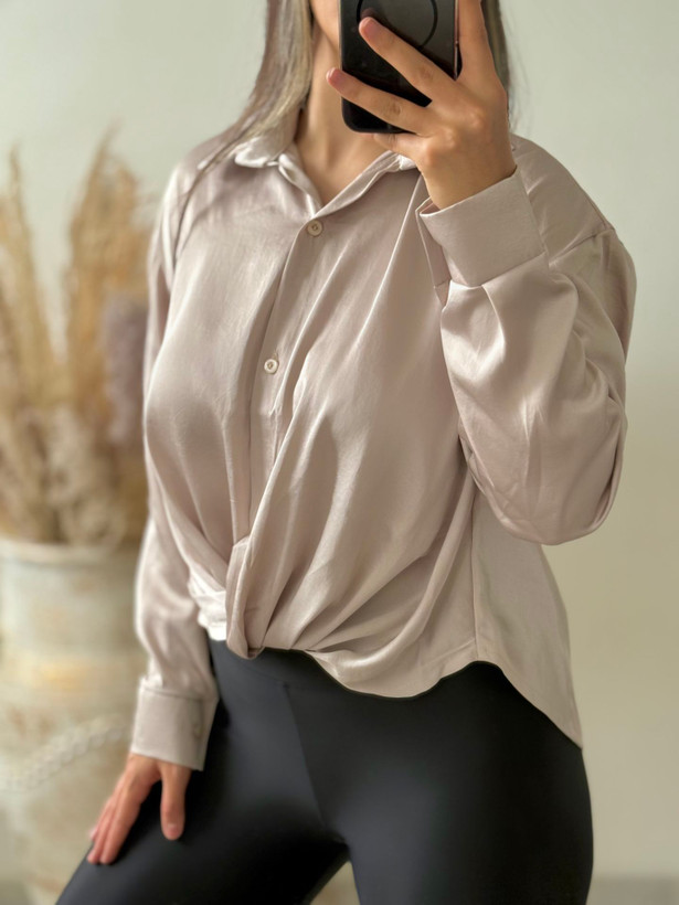 شومیز زنانه جلو پیچ ( فری سایز تا 44)