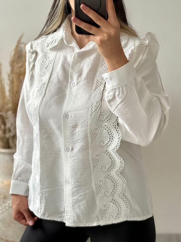 شومیز مزونی با خرج کار دانتل ( فری سایز تا 46)